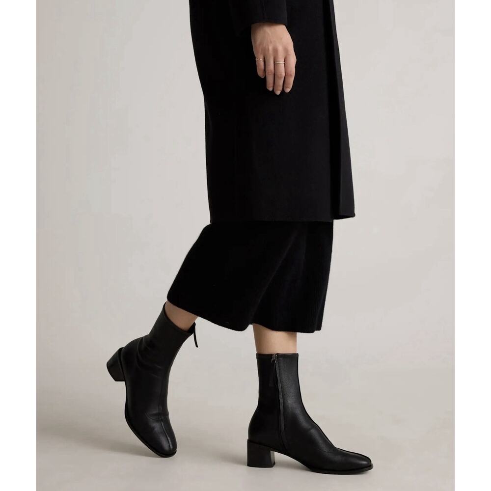NEW Quince Italian Leather Stretch Sock Bootie •Women 8• Black Boots Ankle $164 - Picture 2 of 13